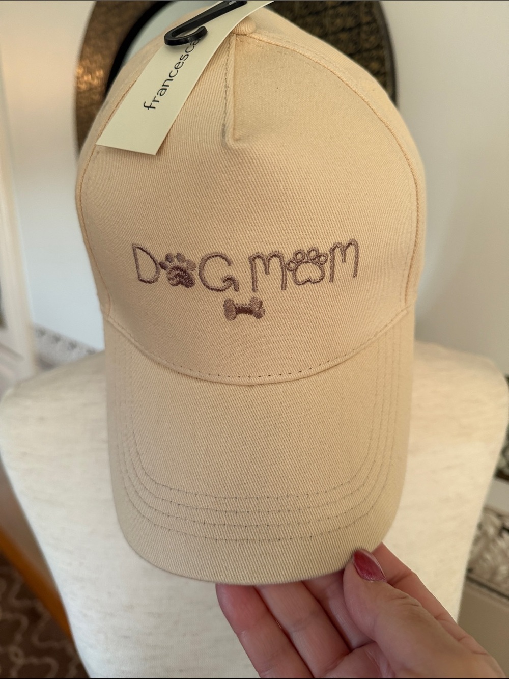 New with tags Francesca's Collections Dog Mom Embroidered Baseball Cap - Beige